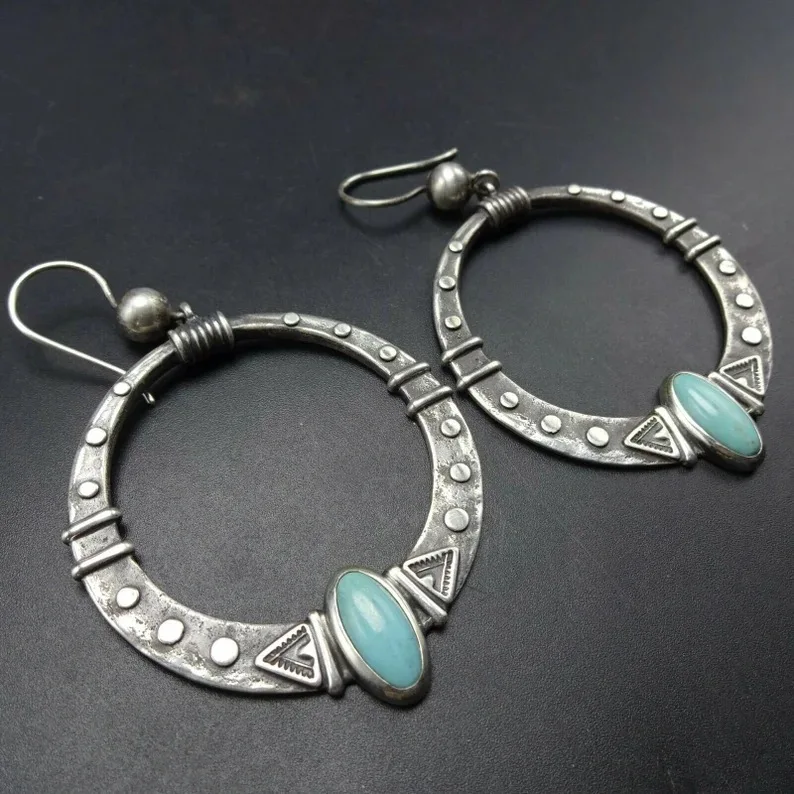 

Retro Silver Turquoise Earrings European and American Creative Retro Handmade Large Circle Earrings Exaggerated Ear Jewelry