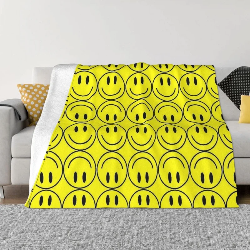 

CartoonAnimeBlanketsCoralFleecePlushDecorationBedroomBeddingCouchBedspread