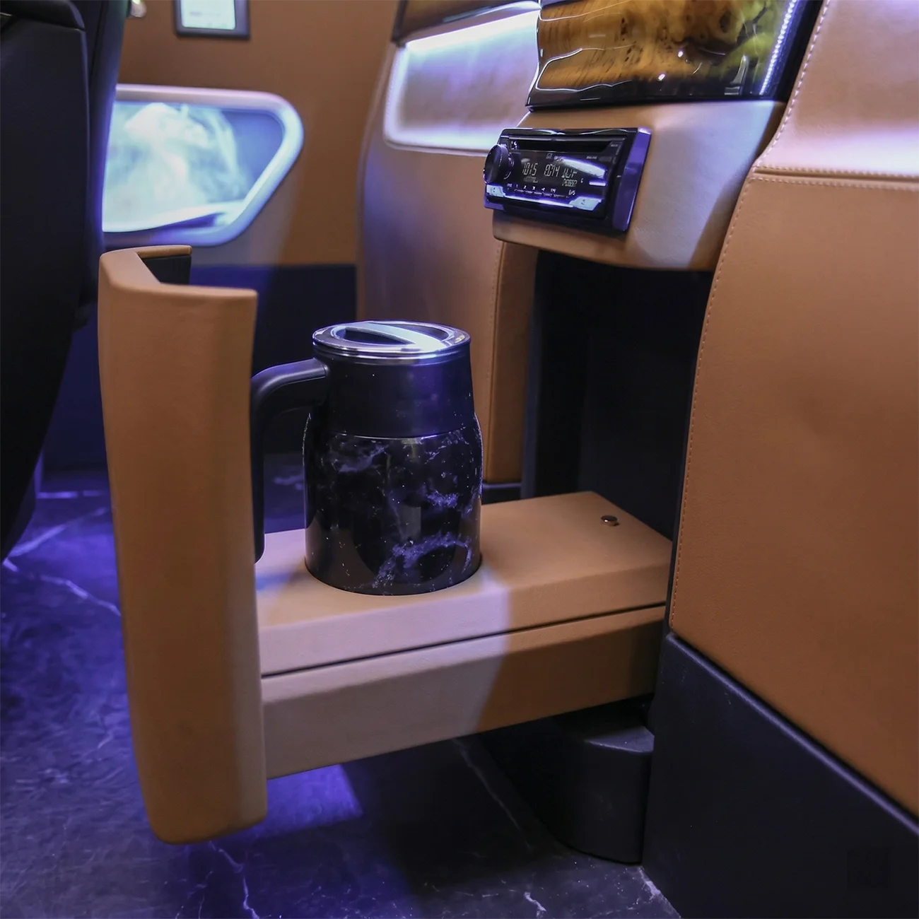 Комплект для переоборудования Dingkong Sprinter VIP: Роскошные оранжевые кожаные капитанские сиденья, потолок Starlight, портативный полный комплект для переоборудования (art.: 3920dca3f2871) - 3920dca3f2871