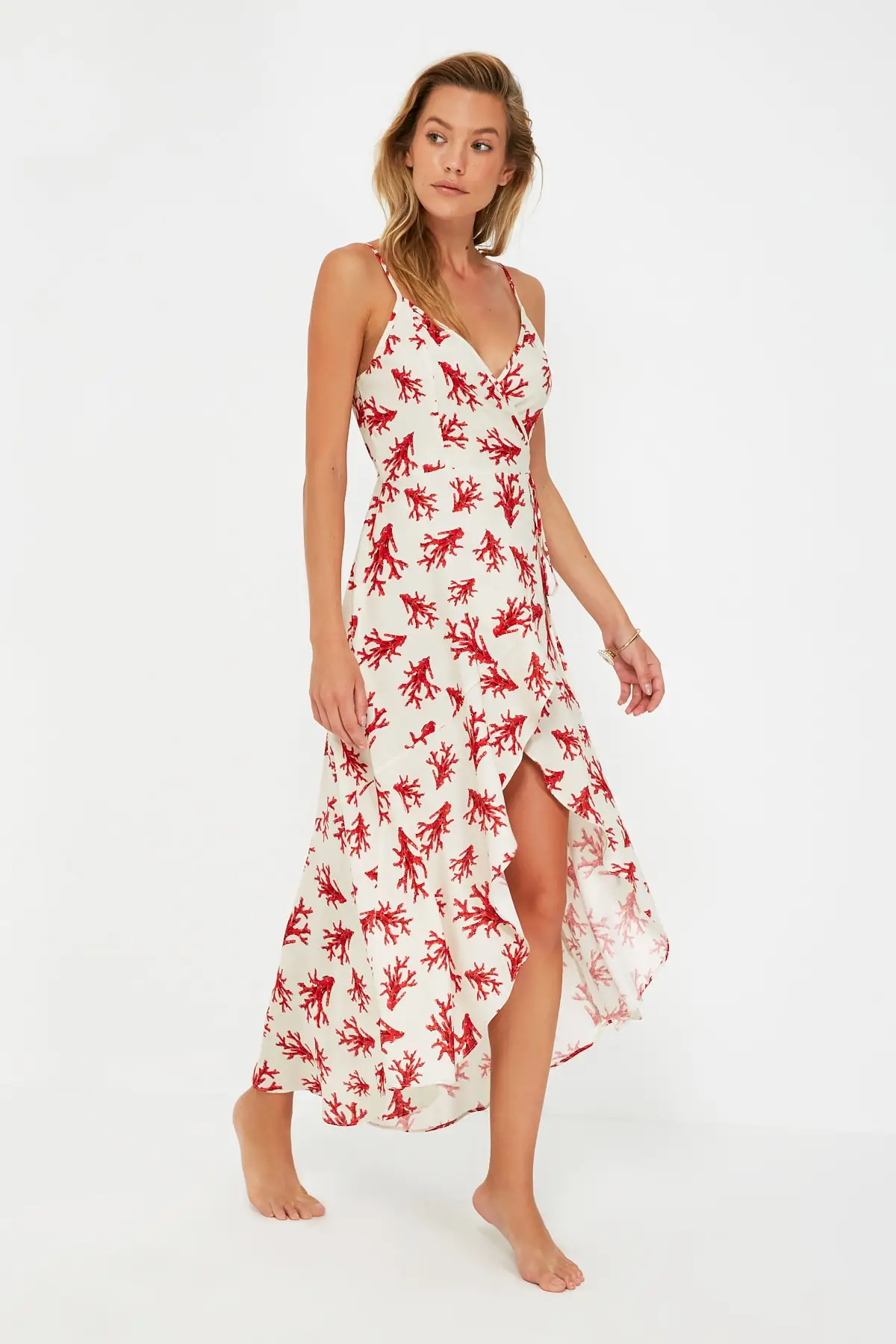 

Trendyol Coral Pattern Viscose Beach Dress TBESS21EL4429