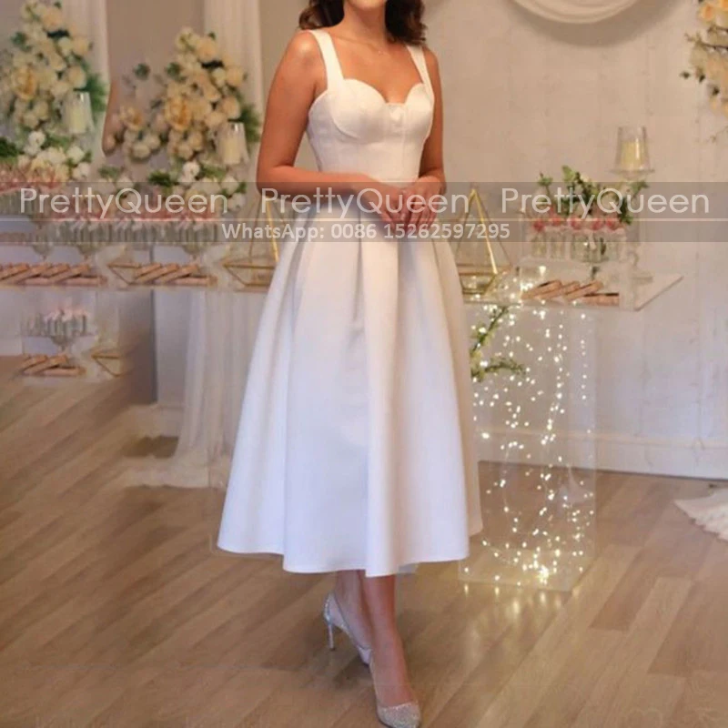 Короткое свадебное платье трапециевидной формы по индивидуальному заказу белое