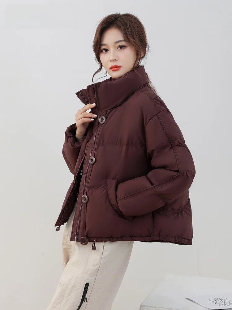 Женская короткая куртка на утином пуху новинка зимы 2024 корейская свободная
