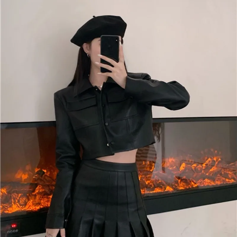 Autumn and Winter Long Sleeve New 2022 Leather Coat Design Sense High-end Short Style Sexy Punk Girl Gothic Top Korean Japan