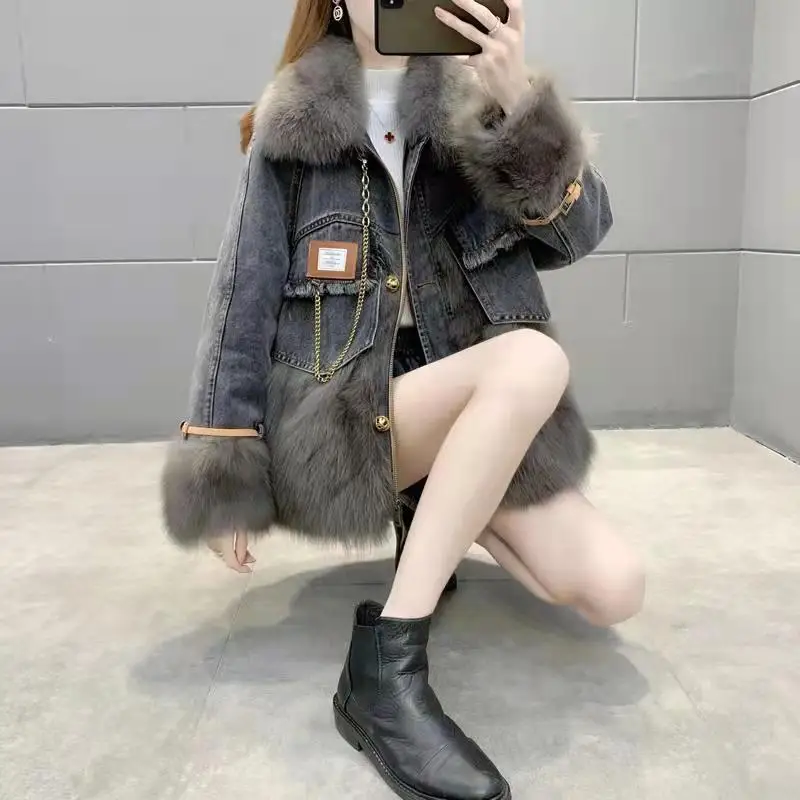 2022 Cowboy Winter Big Fur Denim Jacket Chain Streetwear Loose Snow Parka Women Oversize Harajuku Coat Oversize Coat