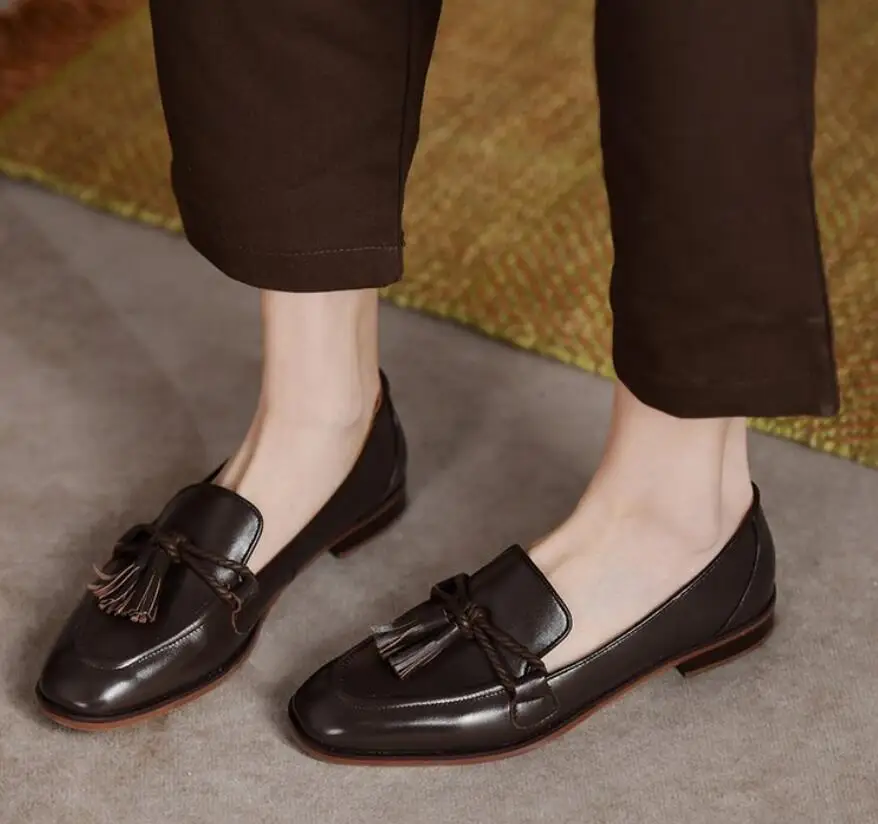New Retro Black Style Square Head Women's Loafers Shoes Summer Fashion Style Tassel Comfortable Single Shoes Women Brown Shoes
