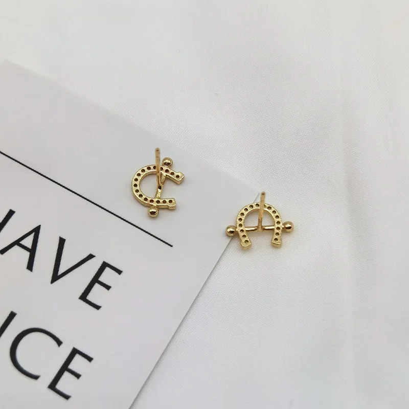 Unisex Stud Earrings For Women Men Luxury 2023 Simple Ear Piercing Gold Plated Small Fashion Jewelry Party Wedding Gifts
