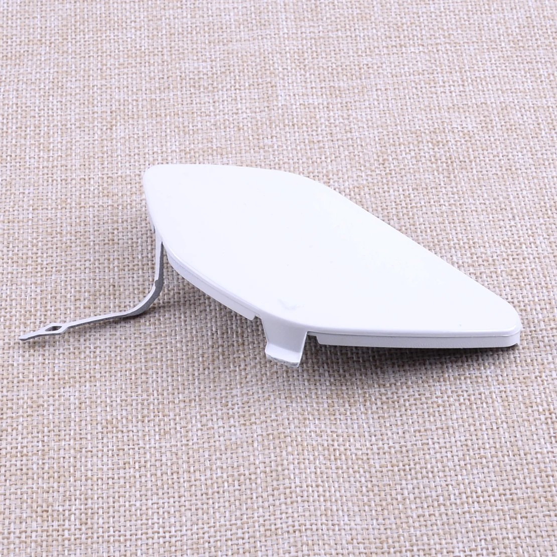 Накладка на фаркоп переднего бампера с крючком и проушиной 51137361220 Подходит для BMW