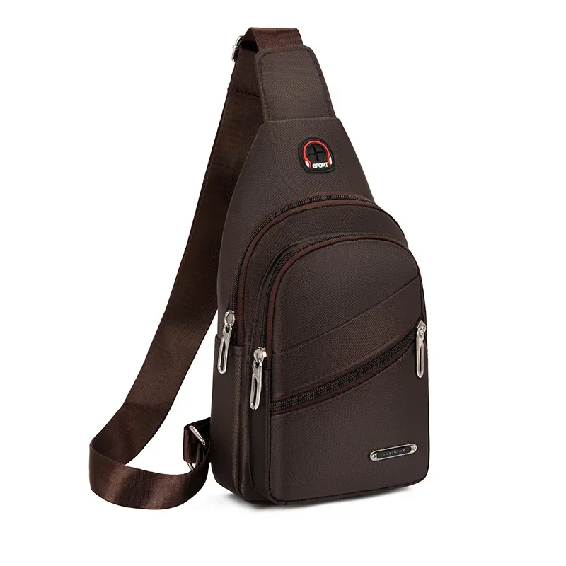 Рисунок 6 - Повседневная мужская нагрудная сумка через плечо