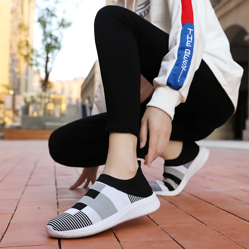 Womens Fashion Slip-on Lightweight Sneakers Weave Mesh Fabric Flats Shoes Casual Walking Shoes