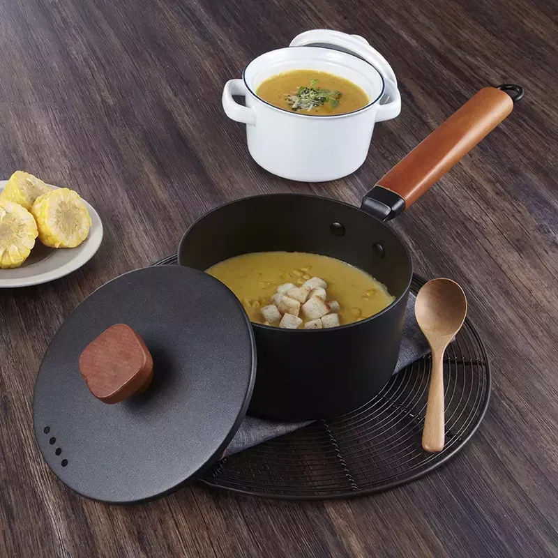

2L Milk Pot Wooden Handle Gas Stove Induction Cooke Baby Breakfast Milk Coffee Saucepan Cookware Cast Iron Non-stick Soup Pot