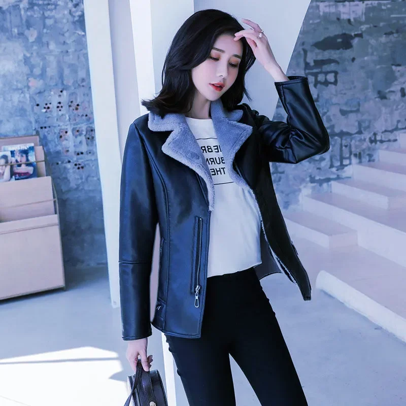 Рисунок 5 - Зимняя утепленная кожаная куртка