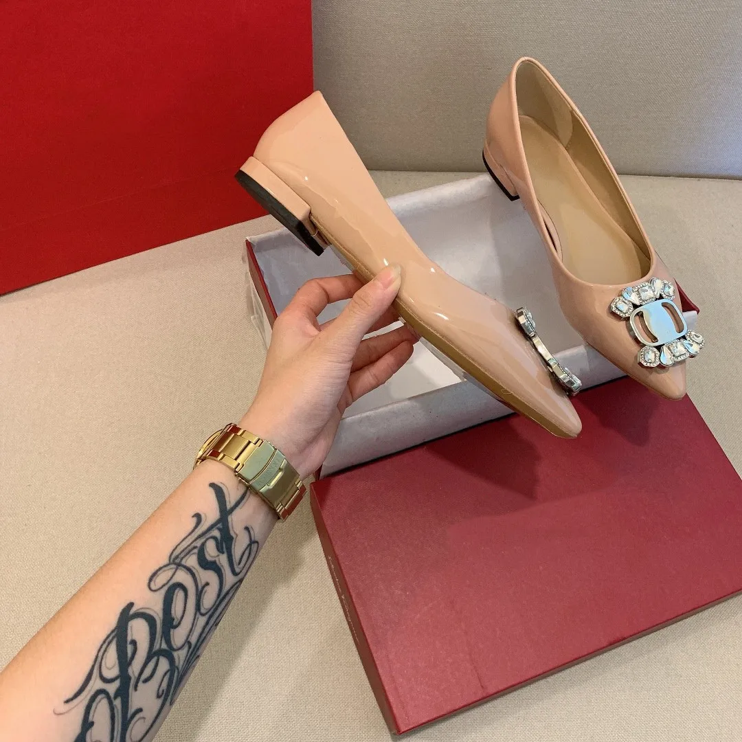 Black Patent Crystal Women's Flats Pointed Toe Fashion Mature Concise 2022 Ladies Casual Shoes Slip On Large Size 40 41 Shofoo