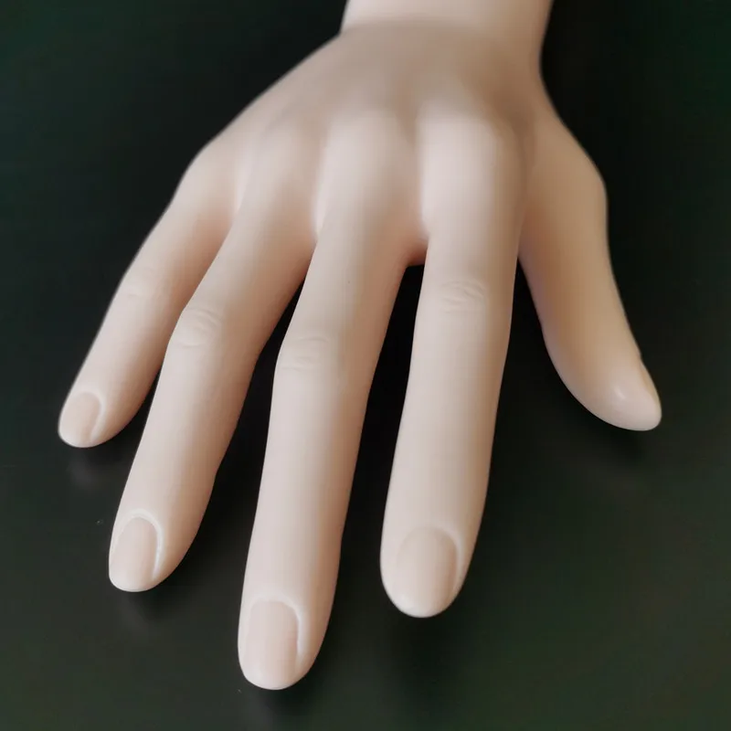 Пара женских манекен для демонстрации перчаток браслетов колец и украшений на