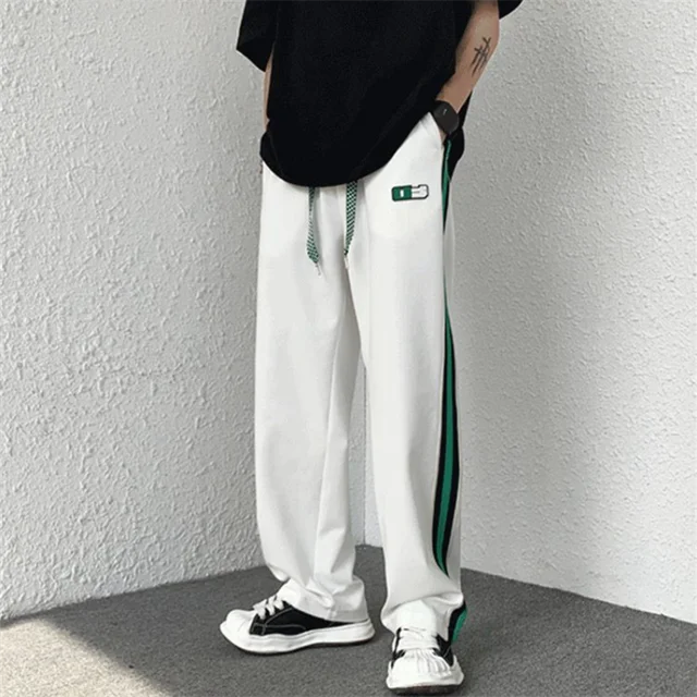 Модные спортивные штаны 2023