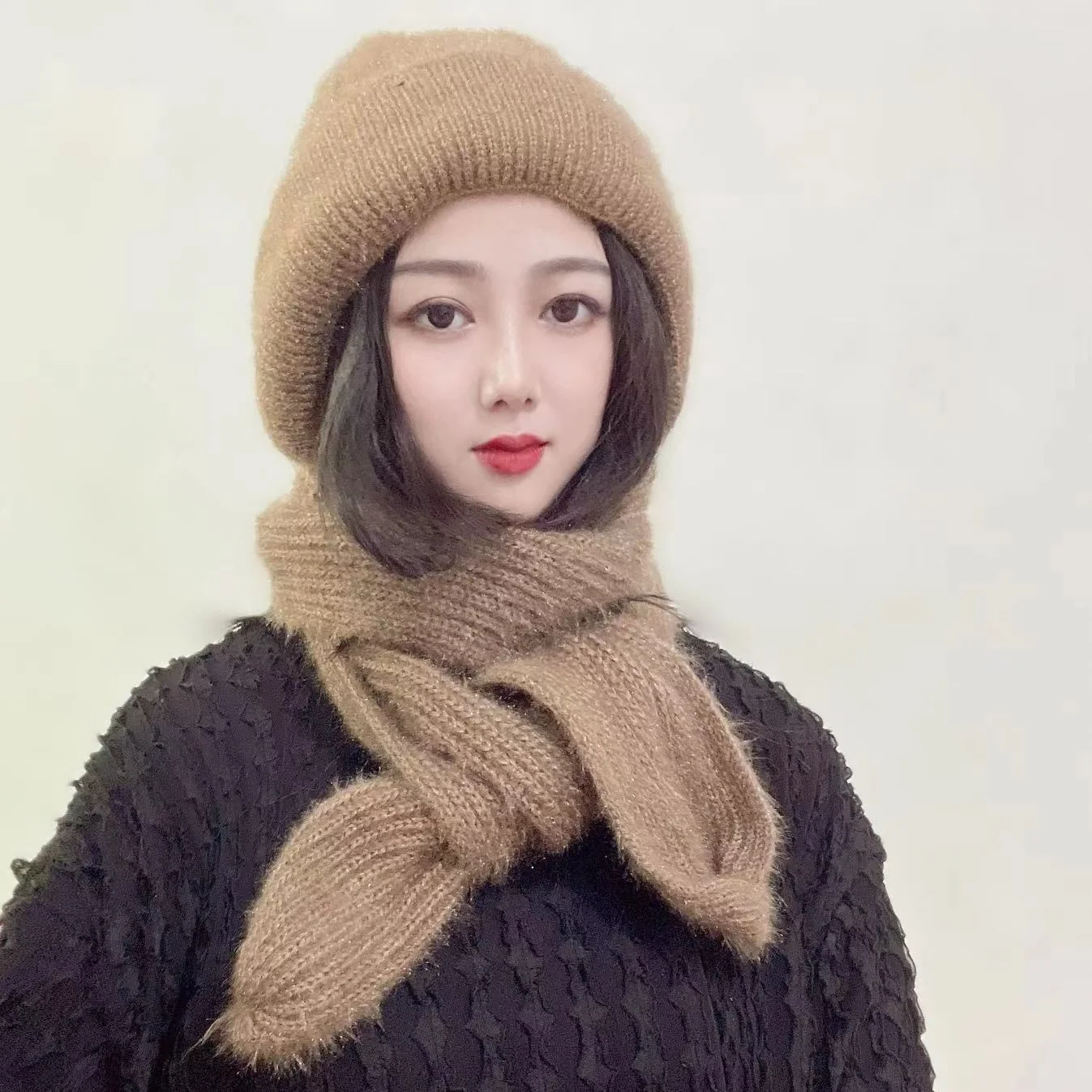 

Autumn and Winter Squirrel Fleece Scarf One Piece Hat Thickened and Warm Middle Age One Piece Hat Fashion Wind and Snow Hat One