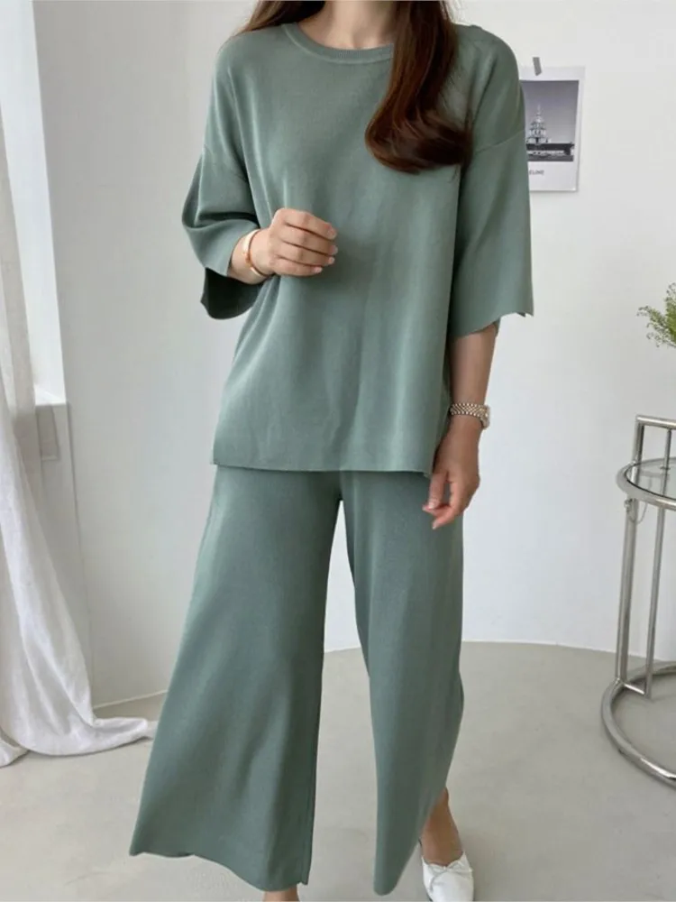 

Women Casual Sweater Knitted Pants Suit Female Spring Two Piece Set Pullover Long Sleeve Top & Wide Leg Pants Suit