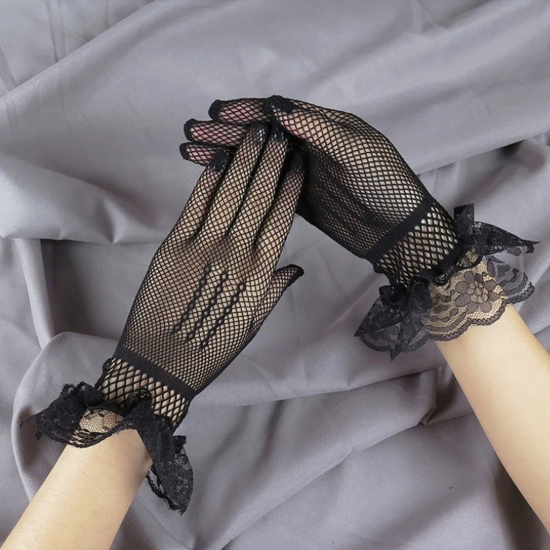 

Sexy Transparent Fashion Pleated Cuff Gloves Elastic Bridal Etiquette Short Lace Gloves See Through Black Fishnet Gloves