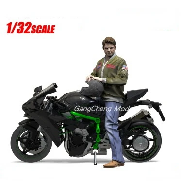 1/32 Scale Die Cast Resin Figure Model Assembly Kit Tom Cruise Model Include Motorcycle (No Water Stickers) (No Etching Sheets)
