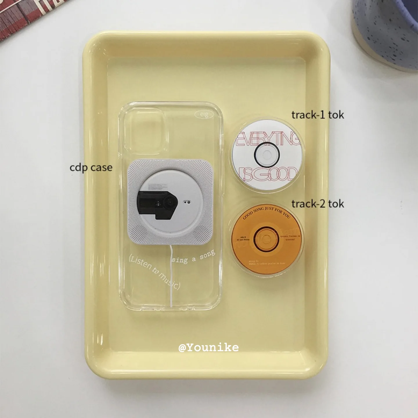 

Korean Ins Retro Tape CD for iPhone 13pro/12Promax Apple 11/XR Phone Case iPhone 11 Case