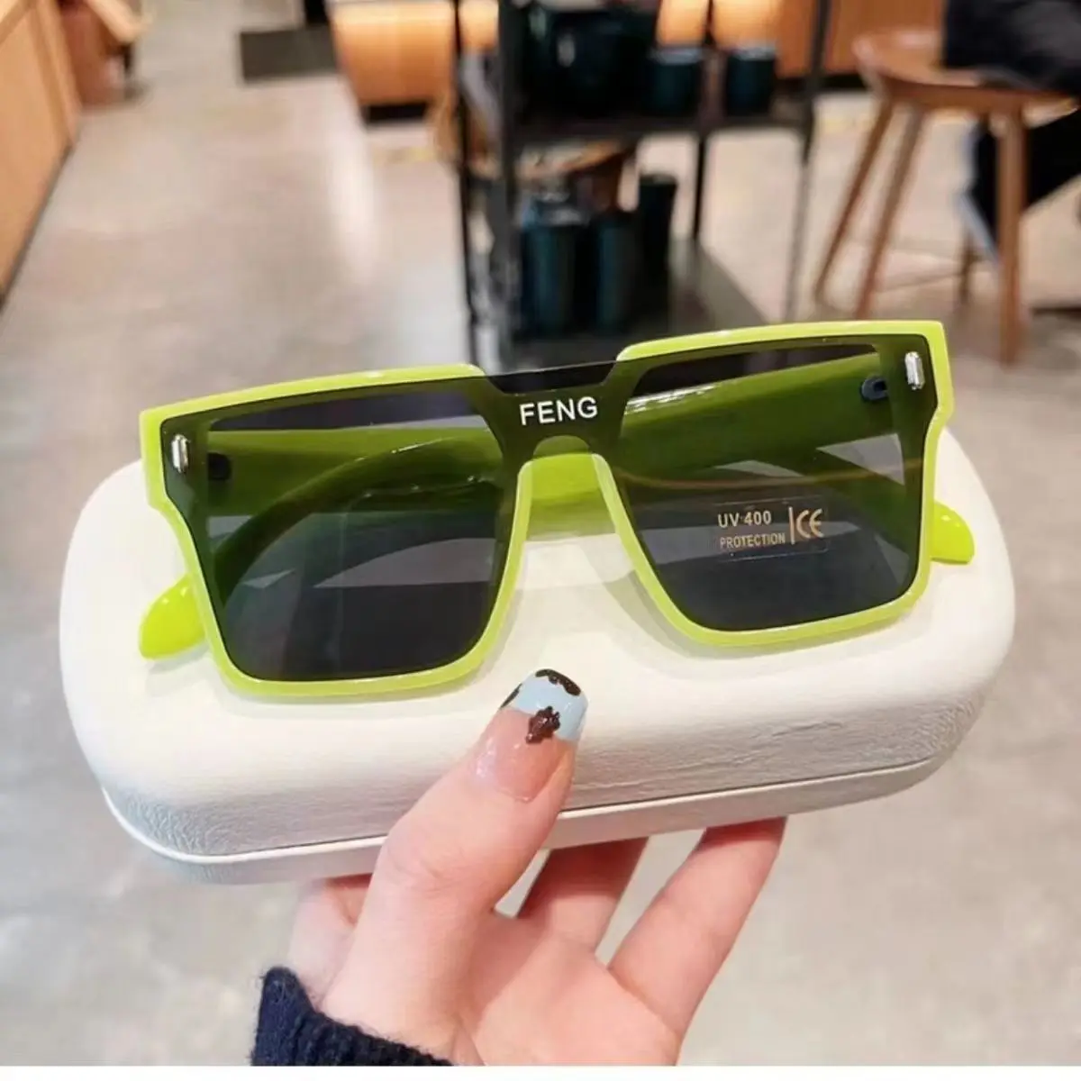 

2023 new FENG personalized one-piece sunglasses, women's large frame sunglasses, cool windproof men's trendy glasses UV400