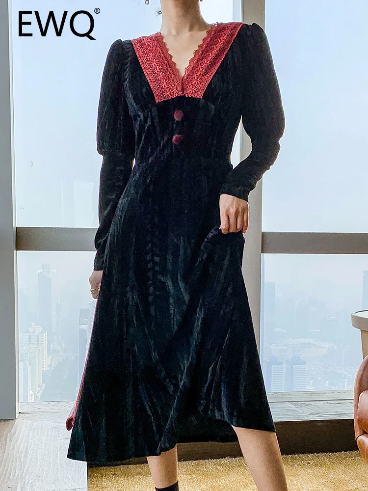 

Женское бархатное платье с длинным рукавом и V-образным вырезом