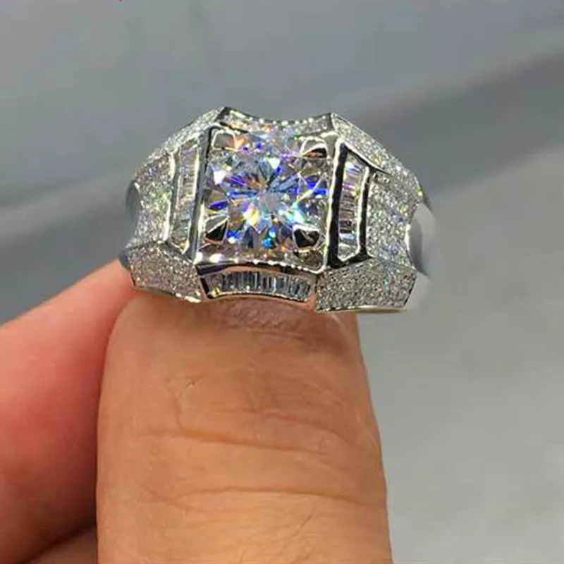 

Classic Luxury Micro-Crystal Zircon Ring For Men European and American Style Engagement Wedding Party Rings Jewelry Size 7-12