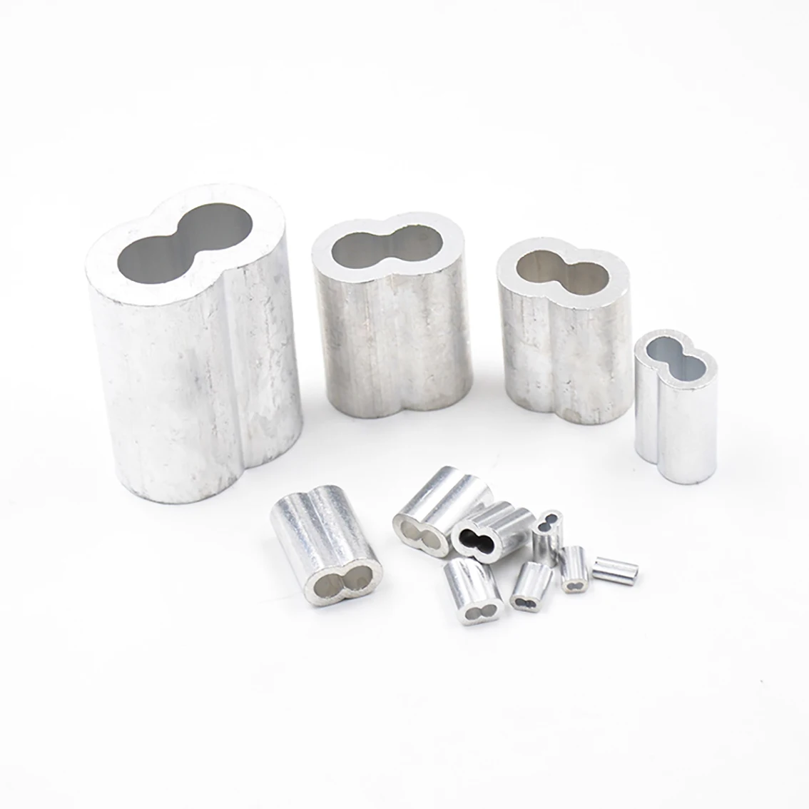 

Алюминиевая обжимная петля для кабеля M1-M12