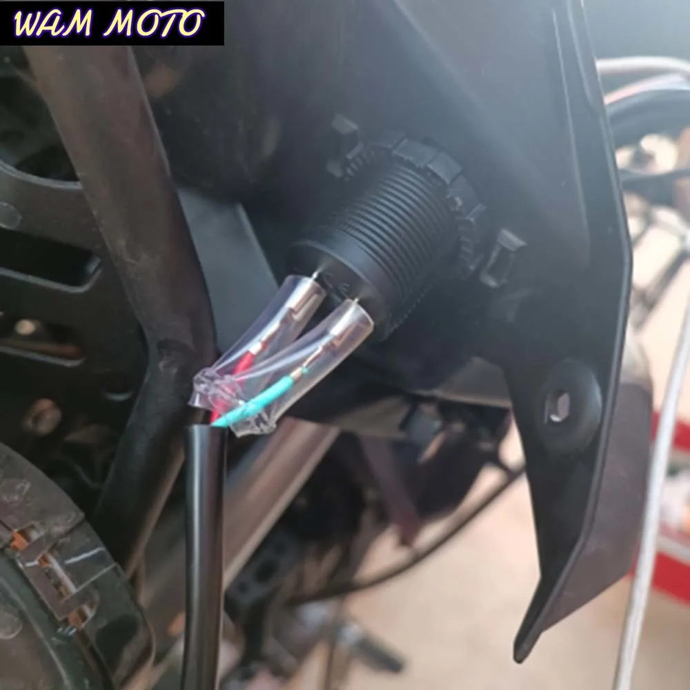 Фото Двойное USB-зарядное устройство для камеры и телефона с реле или Kawasaki Versys 650 1000 Versys-X300 Ninja 400 650 №4