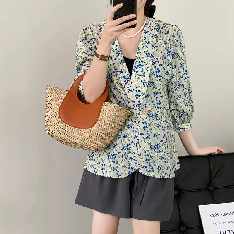 

Thin Green Floral Chiffon V-neck Blazer Shirts Green Summer Bubble Sleeve Shirt Women's Tops