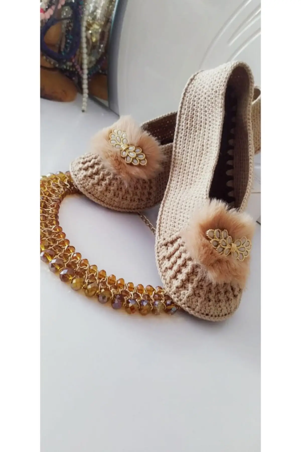 

Hand-knitted Felt-Based Knitted Booties