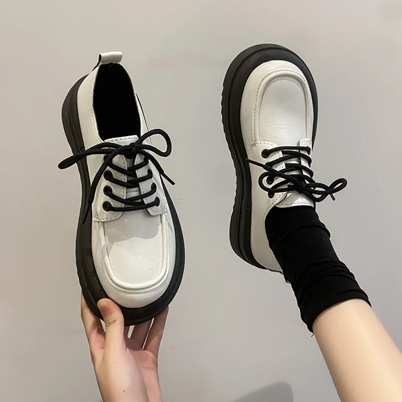 

Womens Derby Shoes British Style Female Footwear Round Toe Clogs Platform Leather Retro Preppy Dress Summer Creepers Cross New F