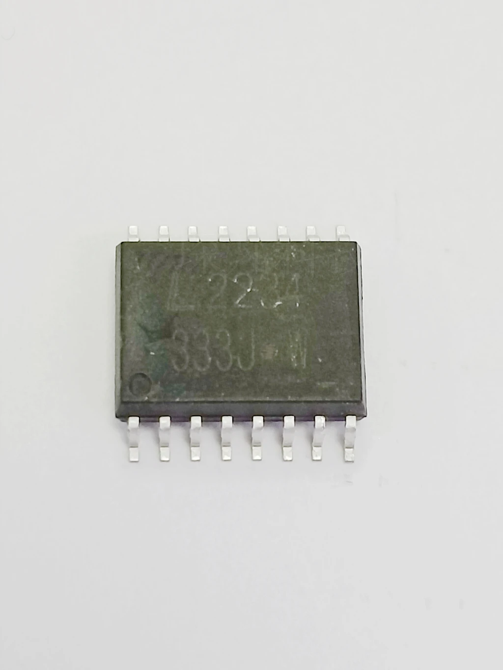 

LVT-333J-tp1 Silkscreen 333J SOP-16 оптрон, новый оригинальный запас