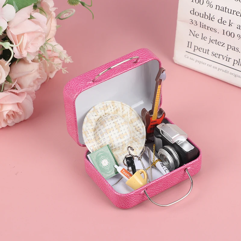

11Pcs/Set 1:12 Dollhouse Travel Set Mini Suitcase Travel Essential Luggage Set Travel Kit