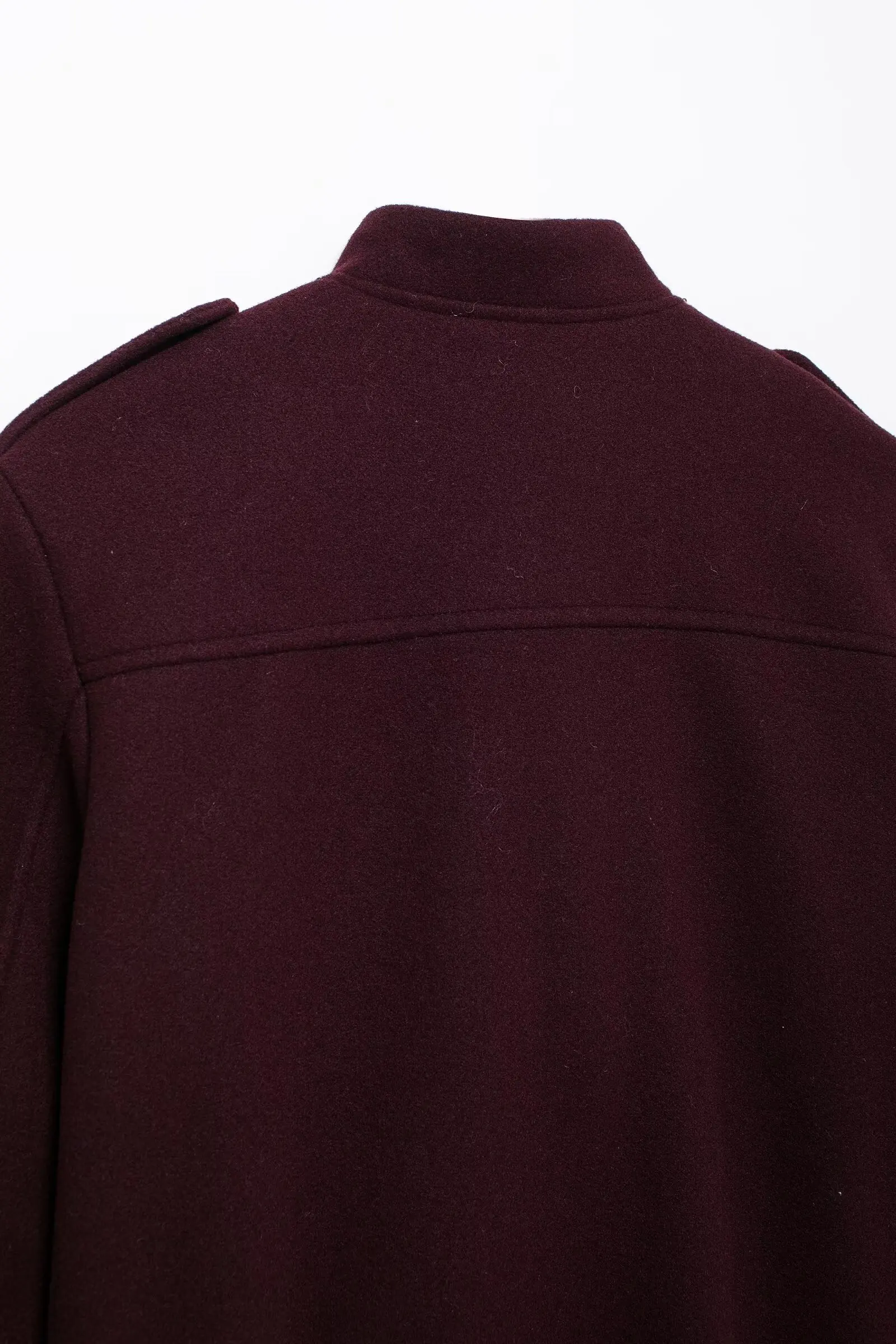 Женская короткая куртка RZRA с отложным воротником и длинными рукавами