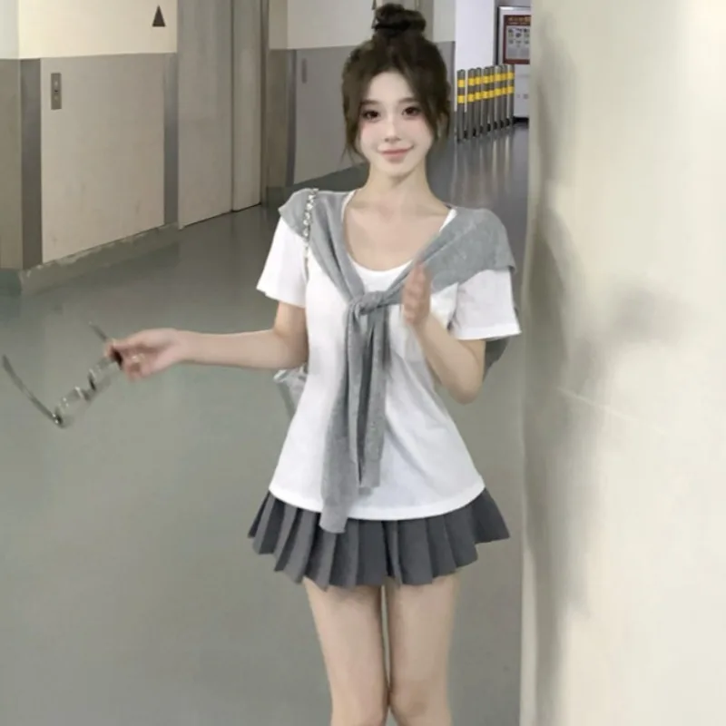 Однотонная футболка с коротким рукавом летний белый топ в стиле преппи вязаная