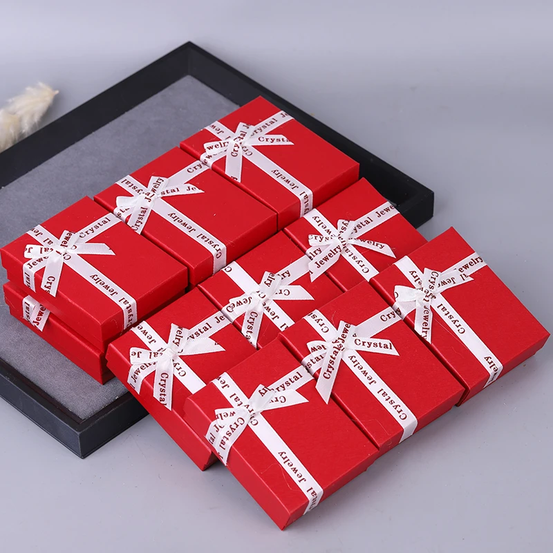 

Картонные подарочные коробки для украшений Agustina розового цвета