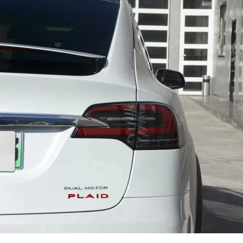 Фото Наклейки с клетчатым логотипом для Tesla Model 3 S X Y, наклейки из цинкового сплава ABS, значок PLAID, версия, эмблема багажника, украшение автомобиля №2