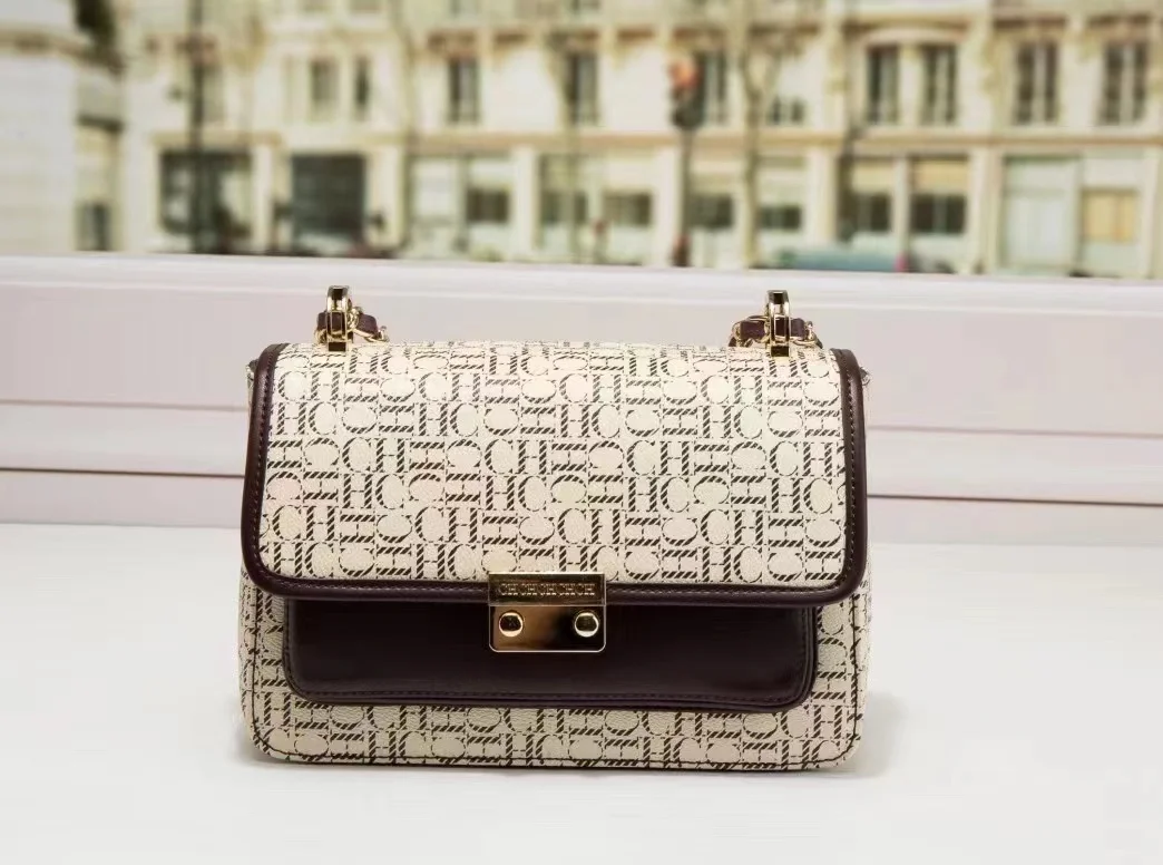 

Женская сумка из натуральной кожи, маленькая квадратная сумочка-мессенджер на плечо, чемоданчик на цепочке для банкета