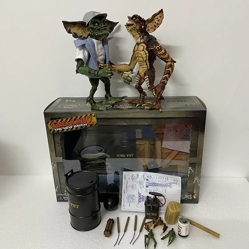 Фигурка NECA Elf Gremlins фигурка маленького монстра потрясающая проводите Счастливое