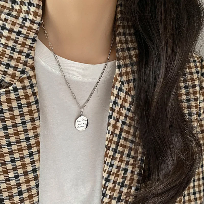 

Многоугольная круглая подвеска с надписью для женщин и мужчин, модная индивидуальная цепочка для свитера с воротником в стиле хип-хоп, ожер...