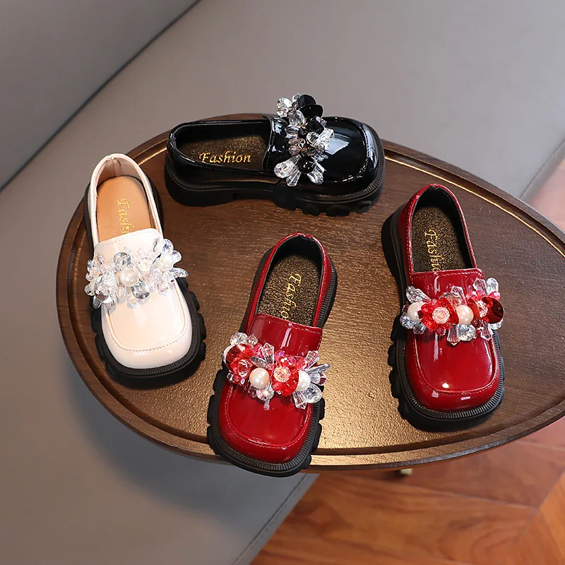 

Platform Wedges Leather Shoes Girls High Heeled Autumn 2023 Fashion England Style Princess Rhinestone Shoes for Children F12282