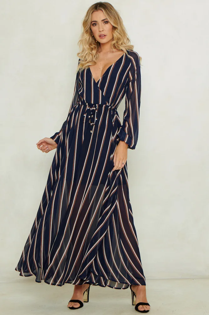 

Autumn and Winter Women's Striped Printed V-neck Long Sleeve Big Hem Long Dress
