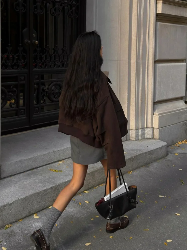 Повседневная шерстяная куртка на молнии с шоколадными лацканами женская