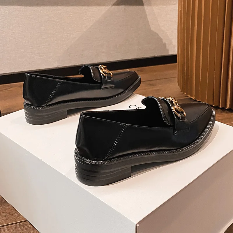 Woman Vulcanize Shoes 2022 New Women's Shoes Popular Spring and Autumn Single Shoes Comfortable Black Loafers Plus Size 41-42