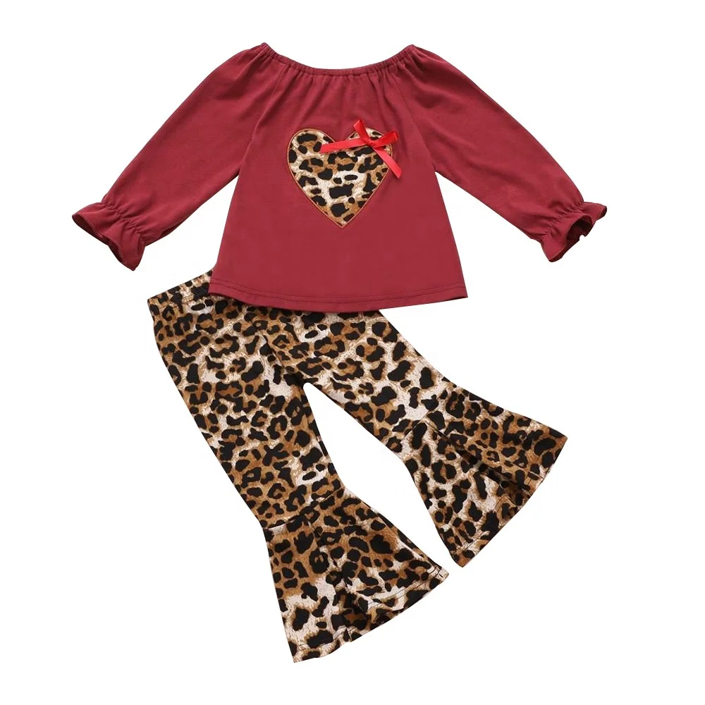 

Children's Fashion Design Round Neck Red Heart Bow Top With Leopard Print Flared Pants 2-Piece Outfit Age 0-16T Material 100%