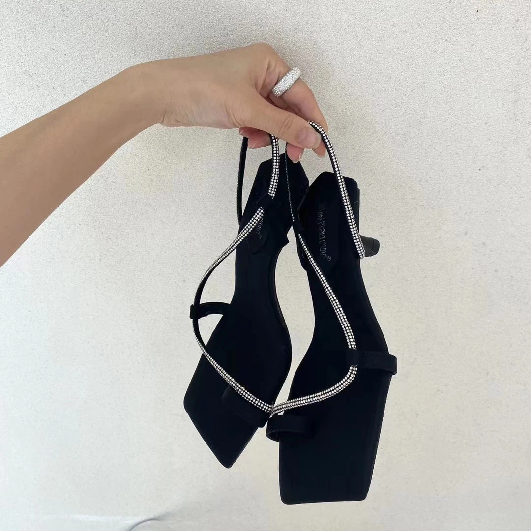 

Сандалии женские с узким ремешком, босоножки без задника на высоком тонком каблуке с цепочкой, вечерние туфли-лодочки, черные коричневые, ле...