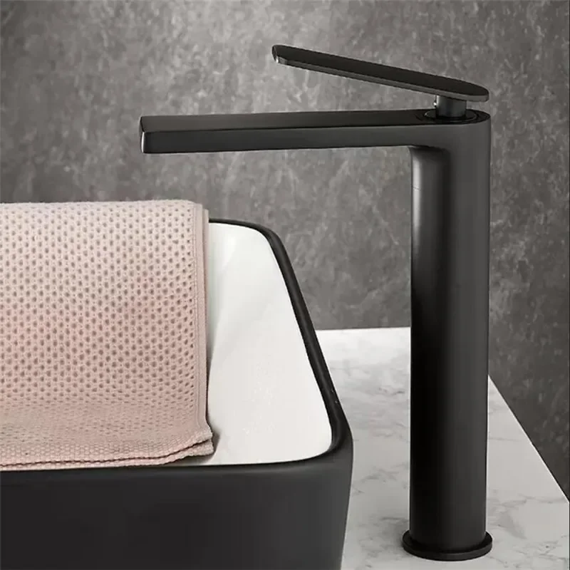 Смеситель для ванной комнаты серый кран раковины с горячей и холодной раковиной