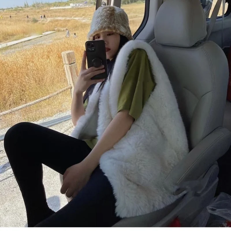 New Winter Coat for Women Faux Fur Waistcoat Warm Vest Sleeveless Cardigan Jackets Korean Fashion Long Faux Fur Coat