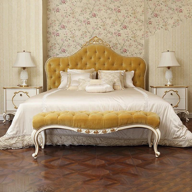 

French Furniture European Style Fabric Bed Wood Marriage Bed Big Bed Noble Retro Solid Master Bedroom Double 1.8 M Appearance