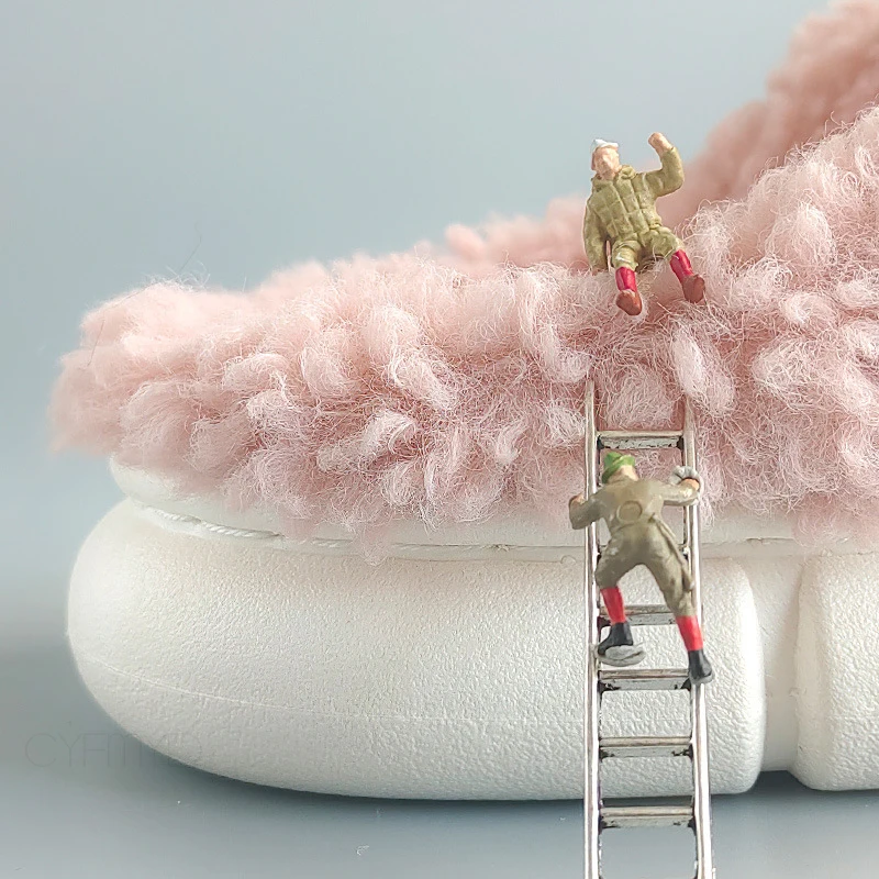 Women Slippers for Home Winter Shoes With Fur PU Waterproof House Slippers for Female Warm Non-slip Couple Indoor Slippers Girls